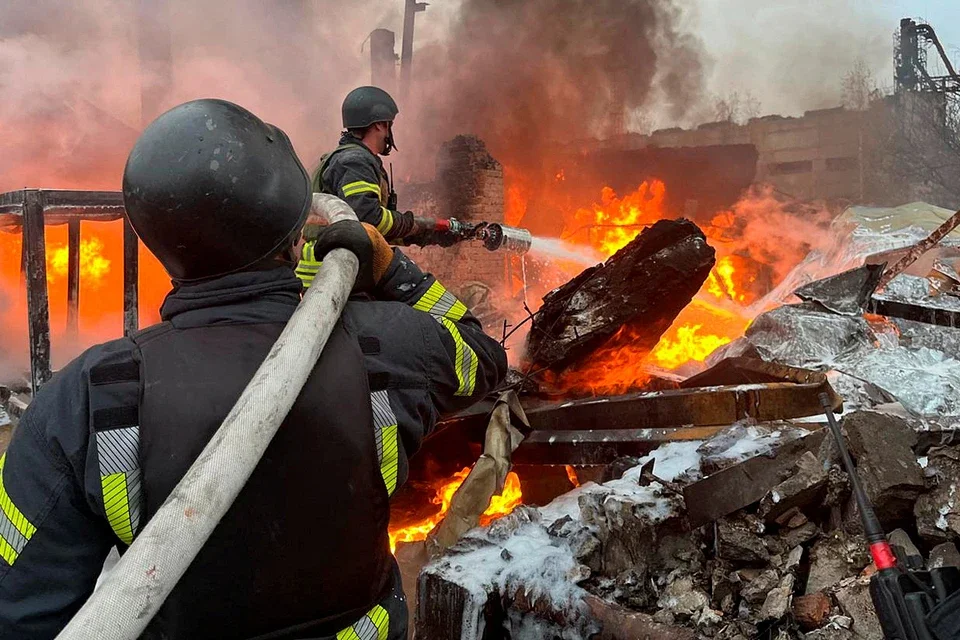 По военным объектам Украины нанесён массированный удар